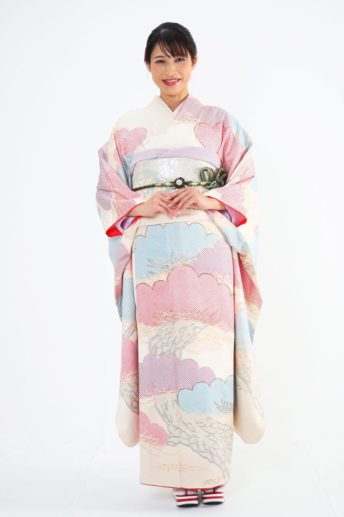 振袖 紺 百合柄 森英恵 - Hanae Mori Navy Furisode with Lily Pattern